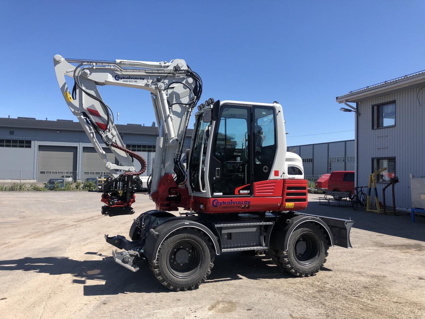 TAKEUCHI TB295 + ROTOTILT